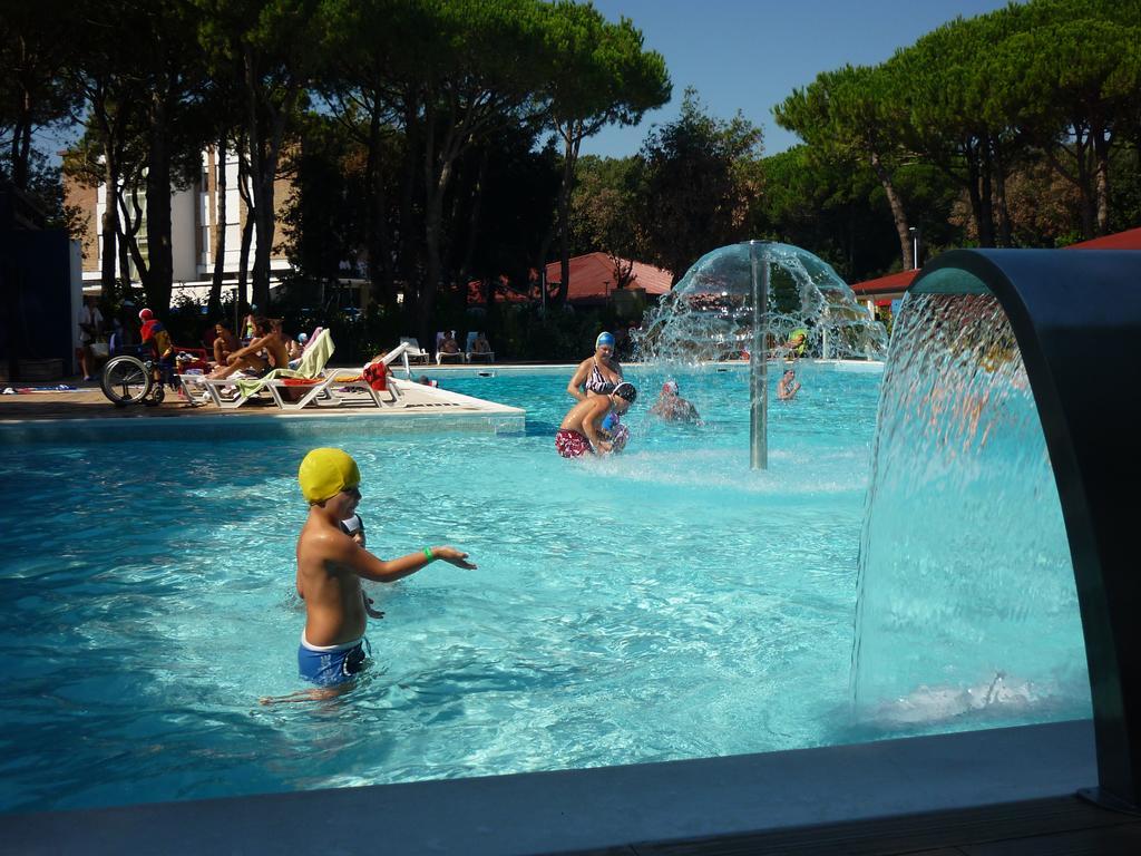 Happy Camp Mobile In Mare Camping Village Campeggio